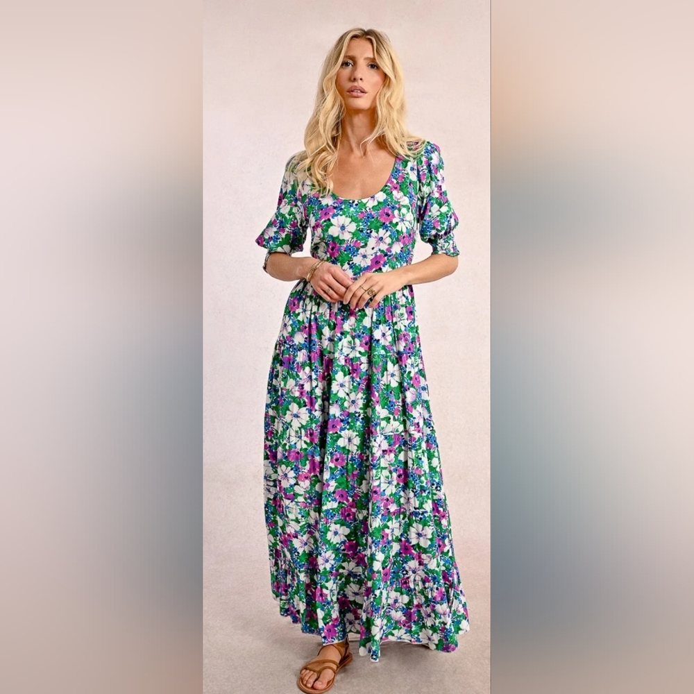 Molly Bracken 100% ViscoseVibrant‎ Floral Long Sleeve Dress